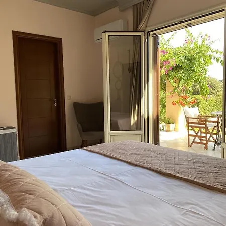 Σπίτι διακοπών House With Garden In - 10' From Center *