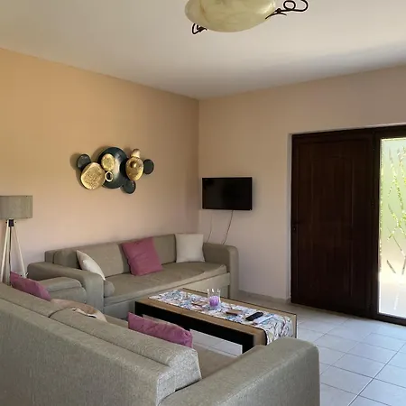 Tatil Evi House With Garden In - 10' From Center